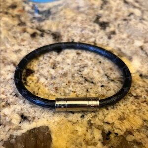 Stylish Louis Vuitton Bracelet